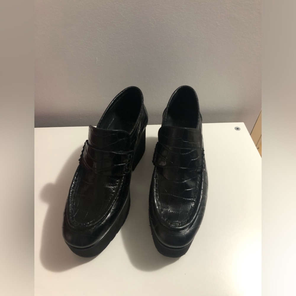 Women Black shoes Maje 37